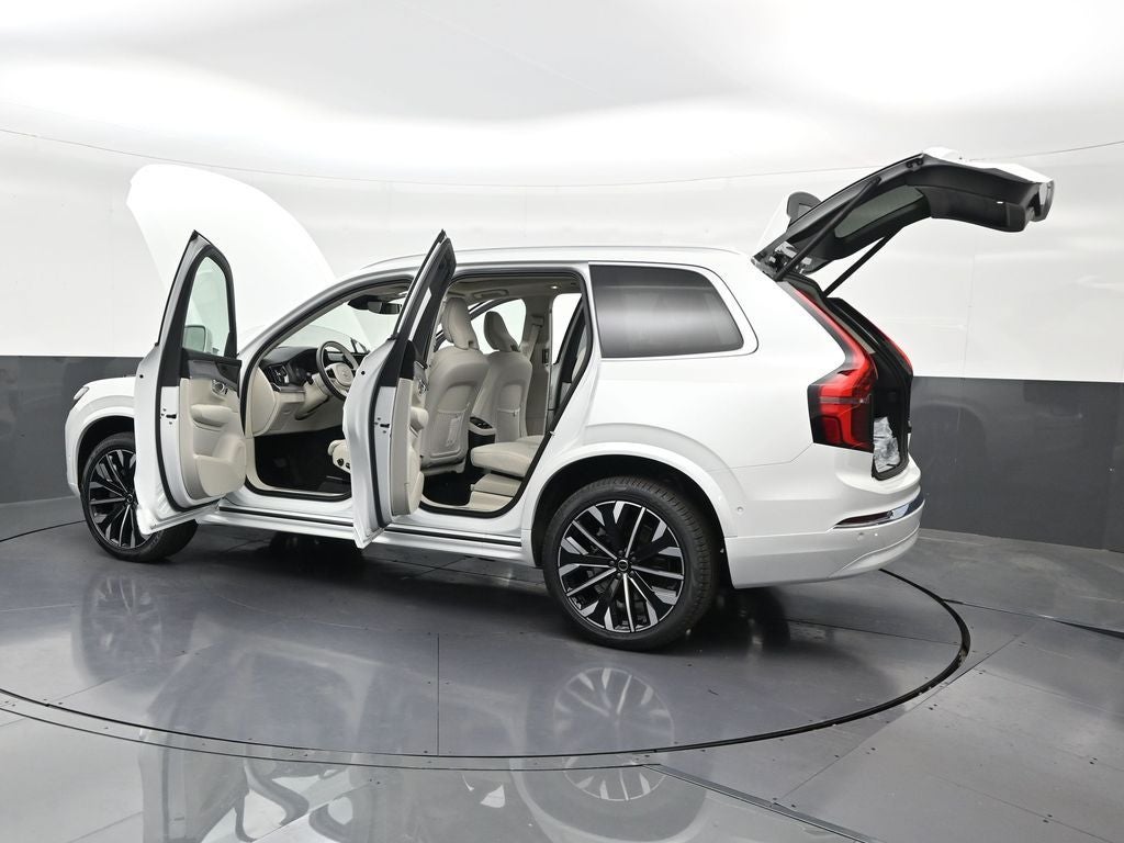 2026 Volvo XC90 B6 Ultra