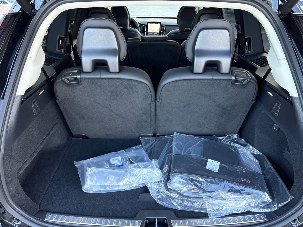 2026 Volvo XC90 B6 Ultra