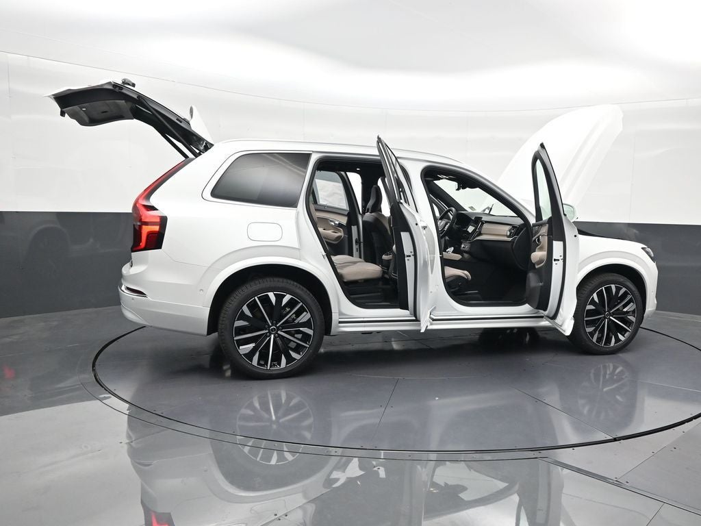 2026 Volvo XC90 B6 Ultra
