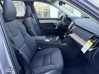 2026 Volvo XC90 B6 Core