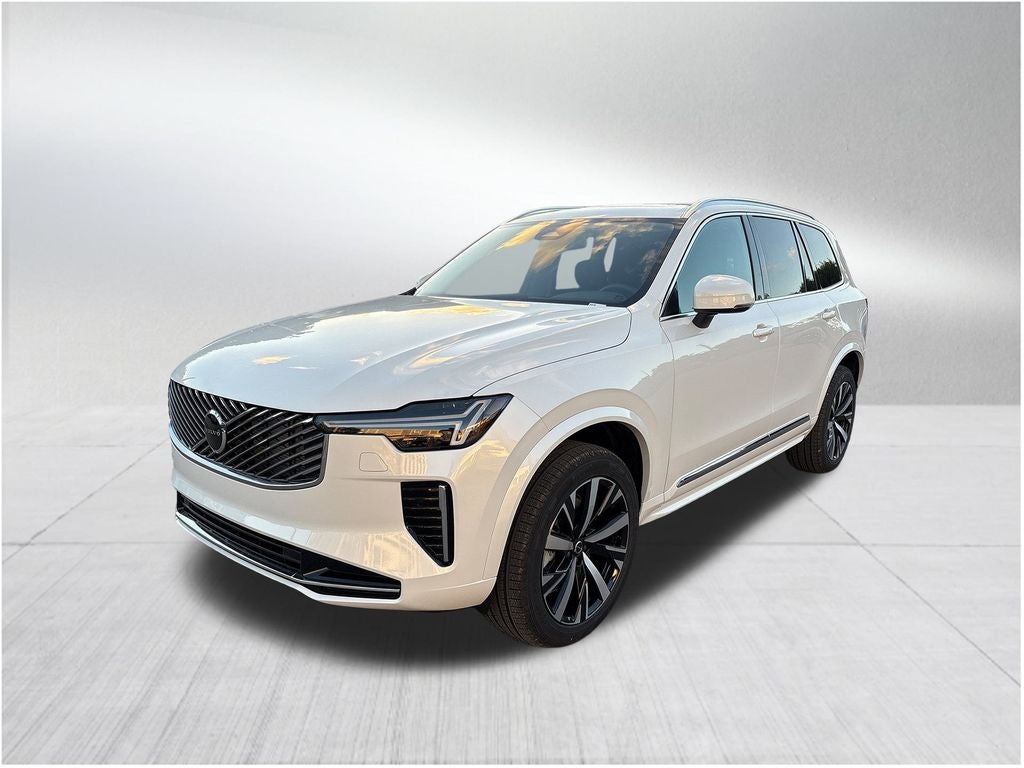 2026 Volvo XC90 B6 Core