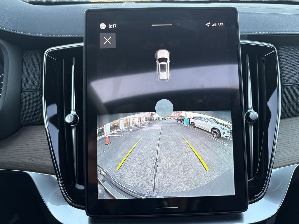 2026 Volvo XC90 B6 Core