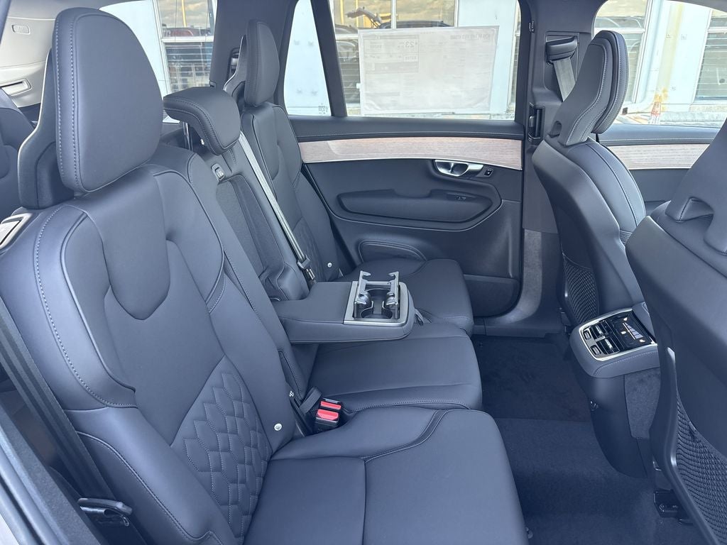 2026 Volvo XC90 B6 Core