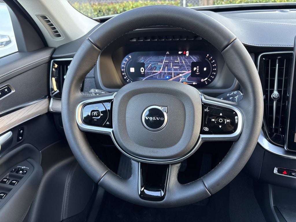 2026 Volvo XC90 B6 Core