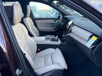 2026 Volvo XC90 B6 Ultra