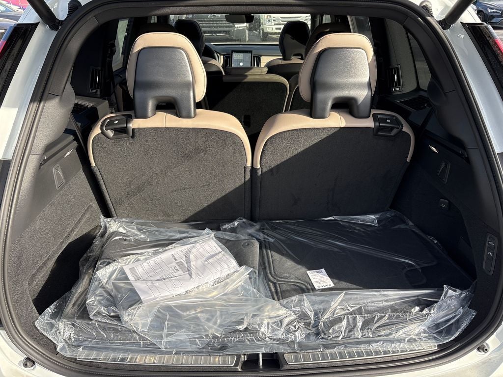 2026 Volvo XC90 B6 Ultra