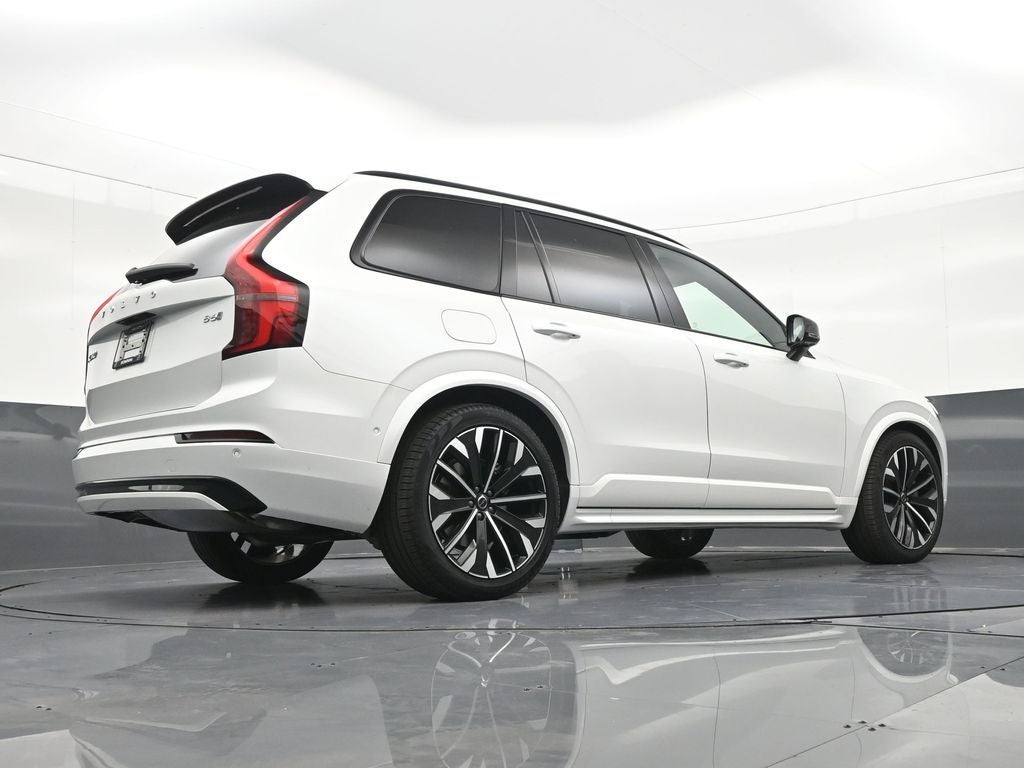 2026 Volvo XC90 B6 Ultra