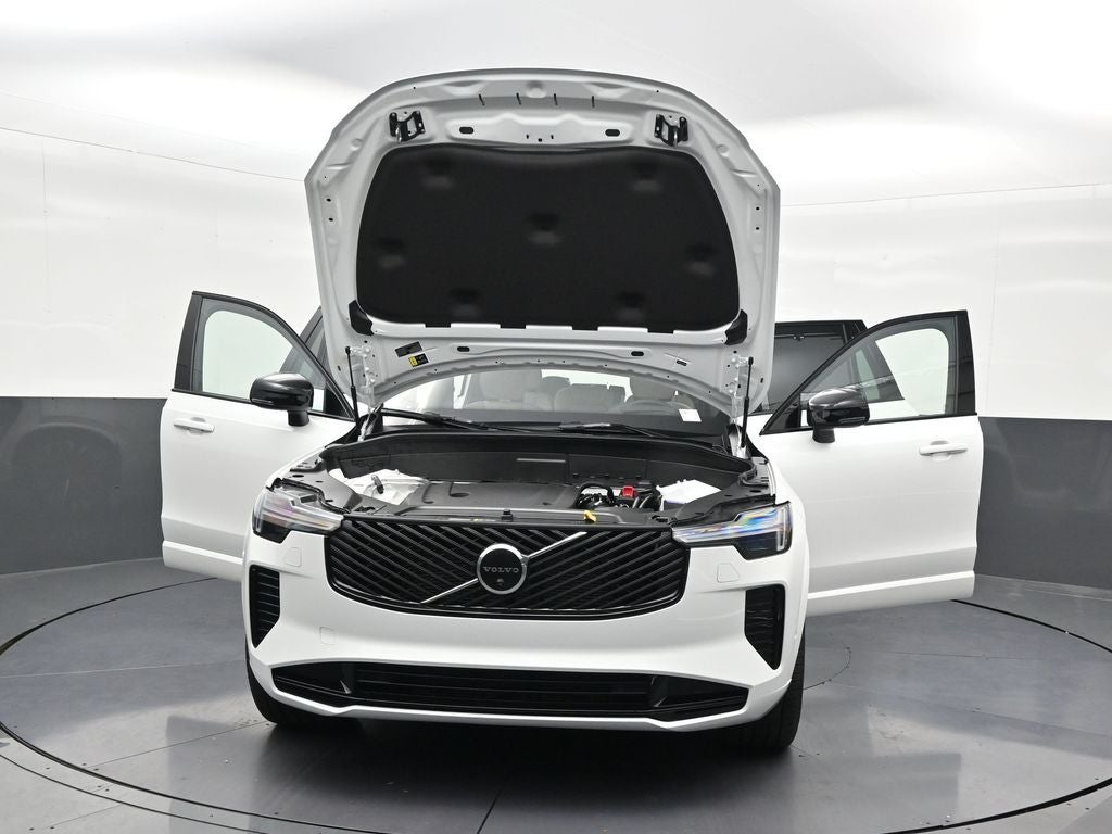 2026 Volvo XC90 B6 Ultra