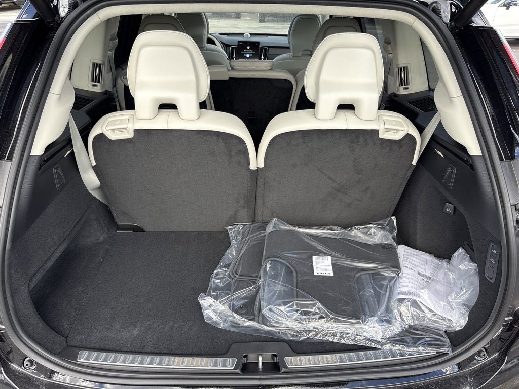 2026 Volvo XC90 B6 Ultra