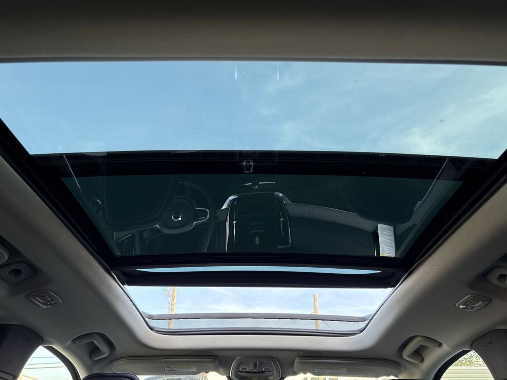 2026 Volvo XC90 B6 Ultra