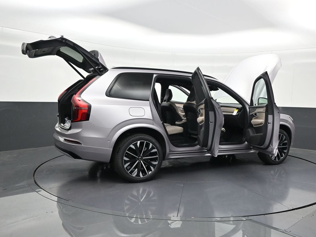 2026 Volvo XC90 B6 Ultra
