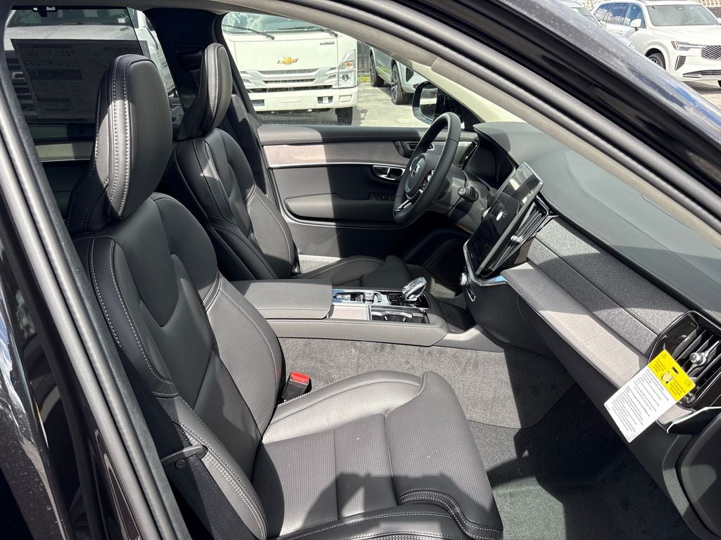 2026 Volvo XC90 B6 Ultra