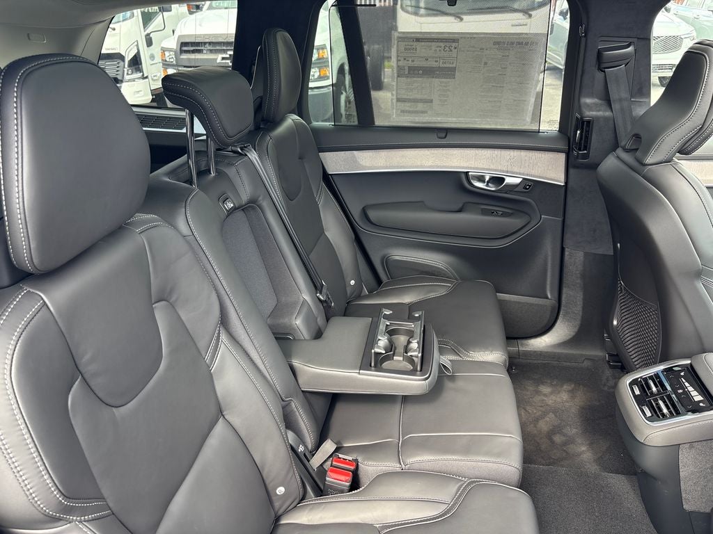 2026 Volvo XC90 B6 Ultra
