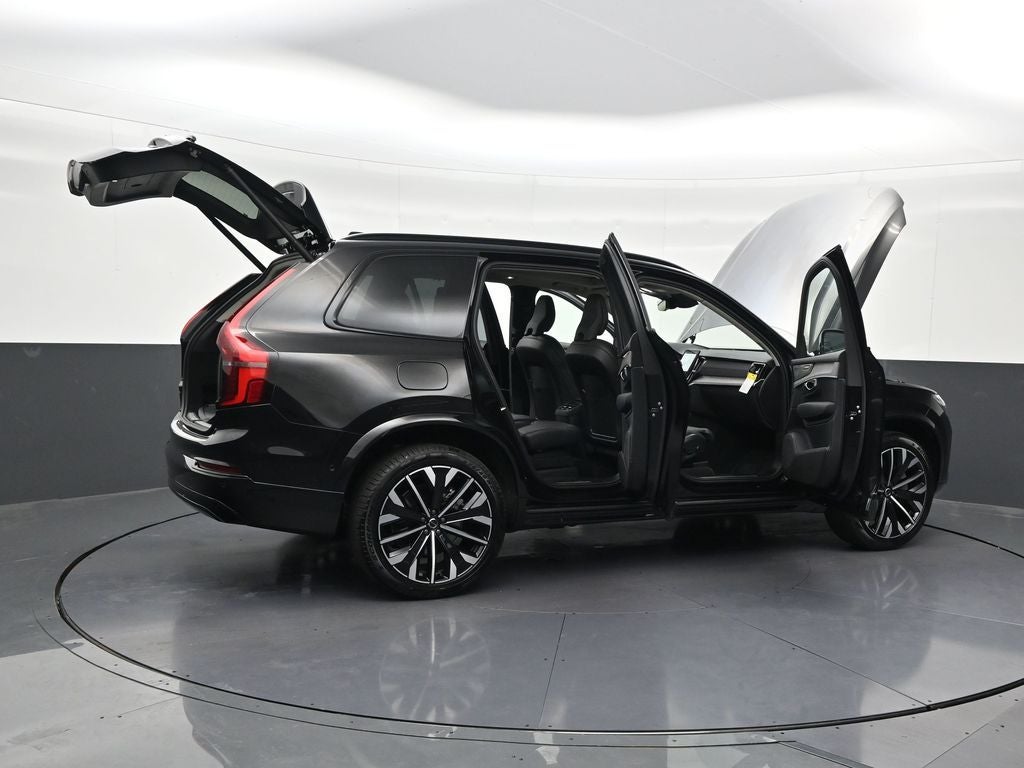 2026 Volvo XC90 B6 Ultra