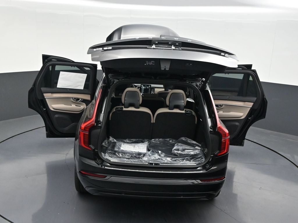 2026 Volvo XC90 B6 Ultra