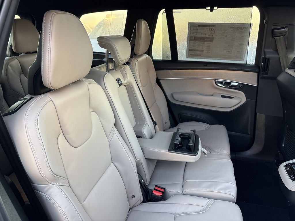 2026 Volvo XC90 B6 Ultra