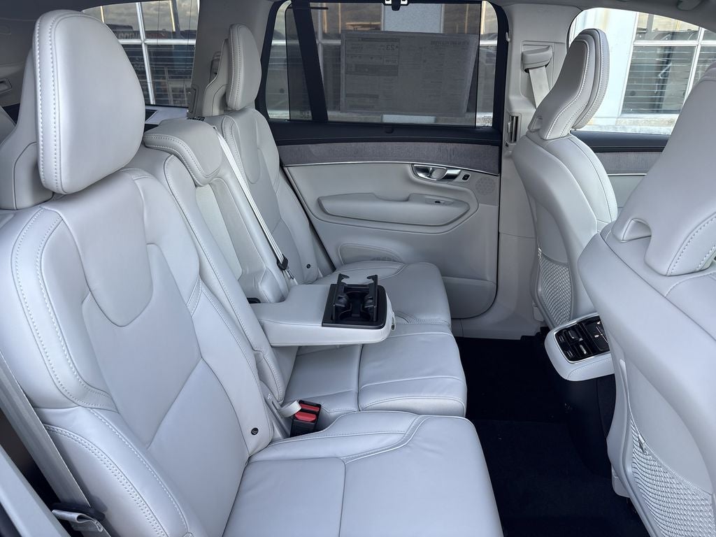 2026 Volvo XC90 B6 Ultra