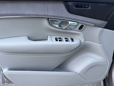 2026 Volvo XC90 B6 Ultra