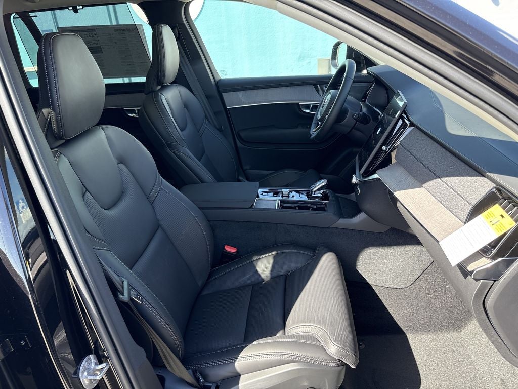 2026 Volvo XC90 B6 Ultra