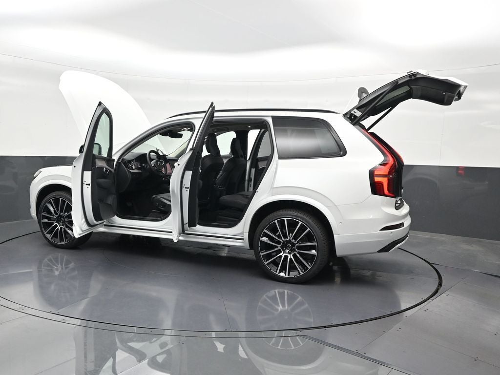 2026 Volvo XC90 B6 Ultra