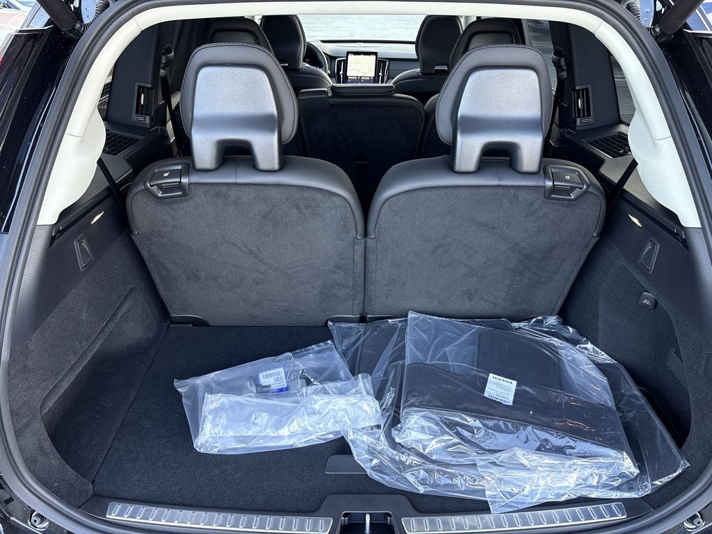 2026 Volvo XC90 B6 Ultra