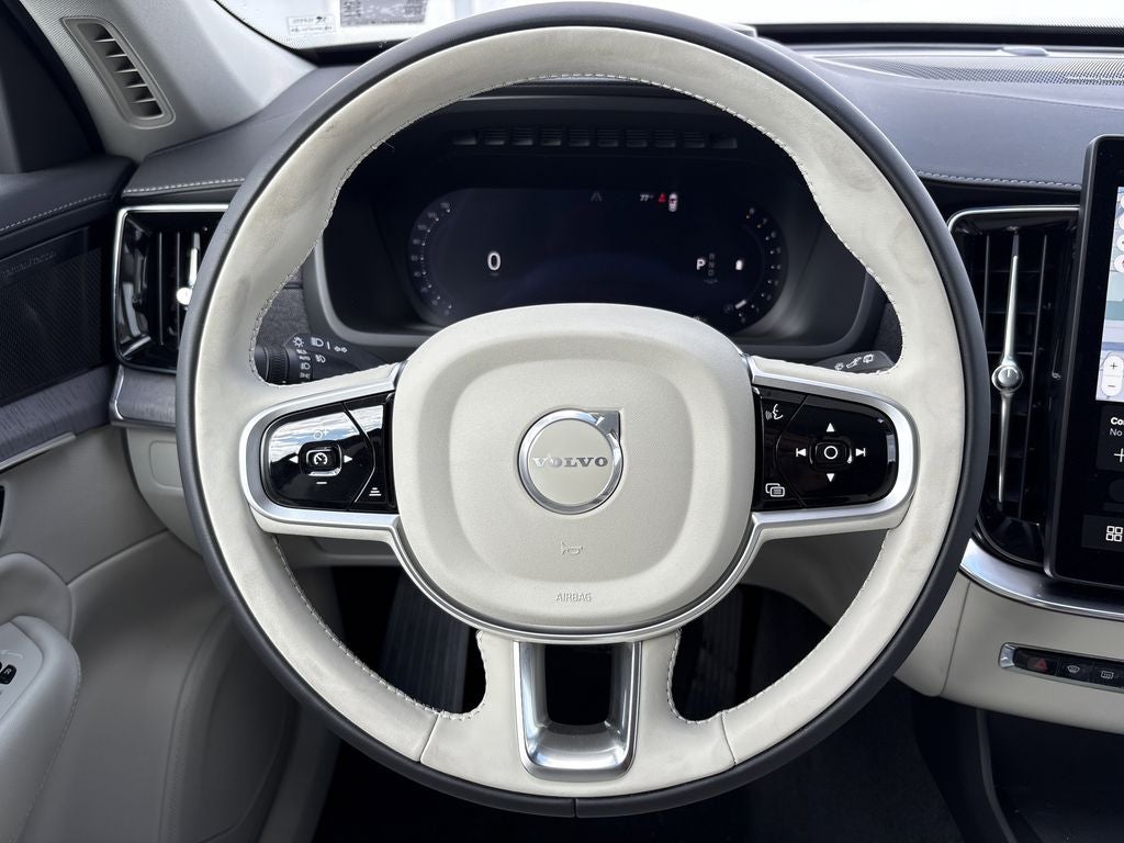 2026 Volvo XC90 B6 Ultra