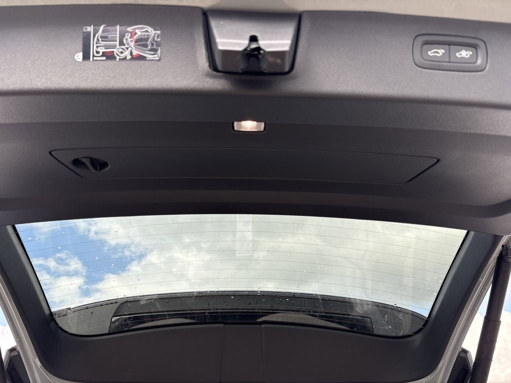 2026 Volvo XC90 B6 Ultra