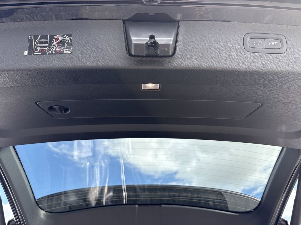 2026 Volvo XC90 B6 Ultra