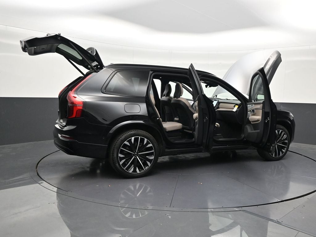 2026 Volvo XC90 B6 Ultra