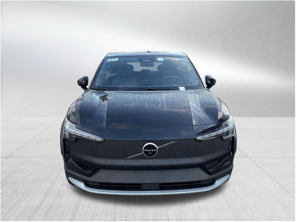 2026 Volvo EX30 Twin Motor Cross Country Ultra