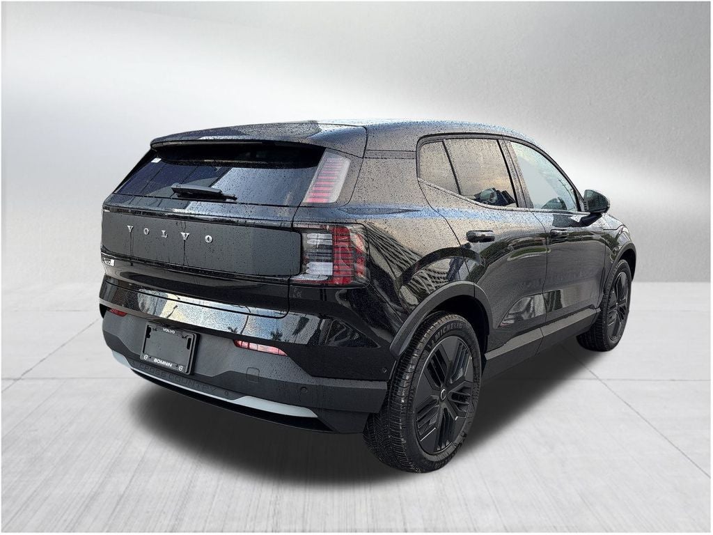 2026 Volvo EX30 Twin Motor Cross Country Ultra