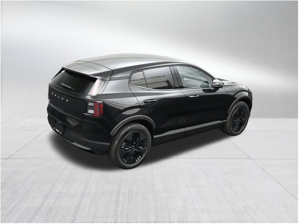 2026 Volvo EX30 Twin Motor Cross Country Ultra