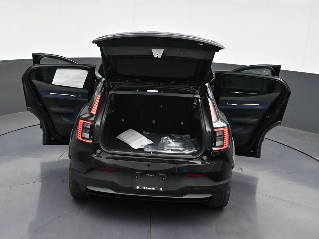 2026 Volvo EX30 Twin Motor Cross Country Ultra
