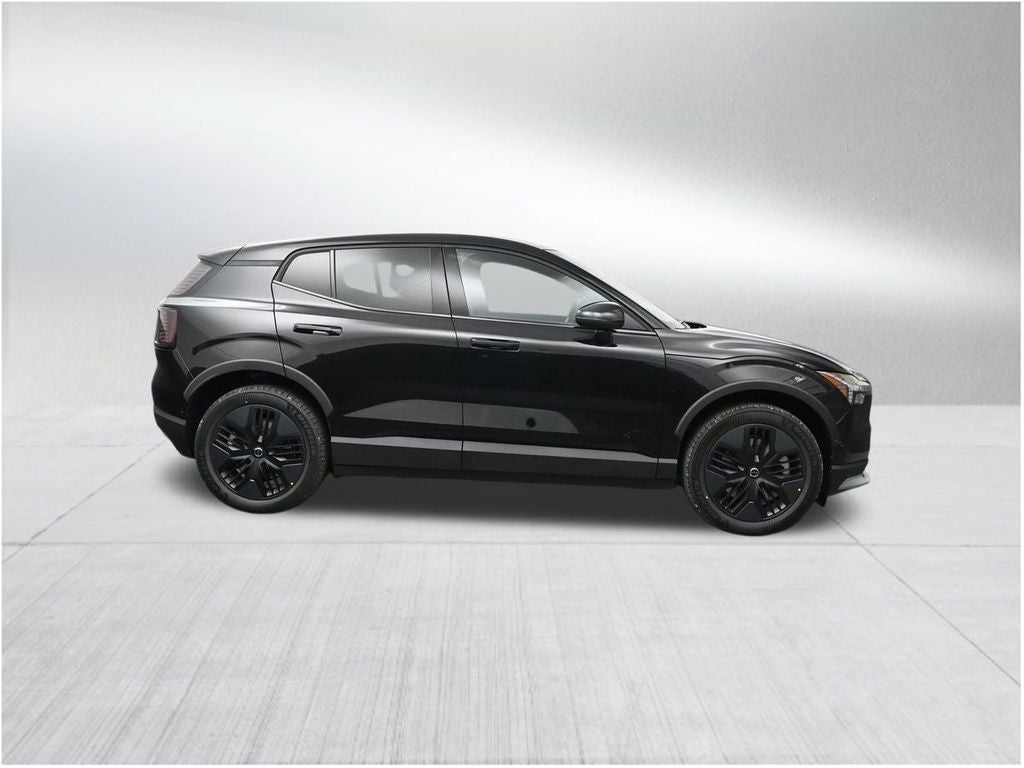 2026 Volvo EX30 Twin Motor Cross Country Ultra