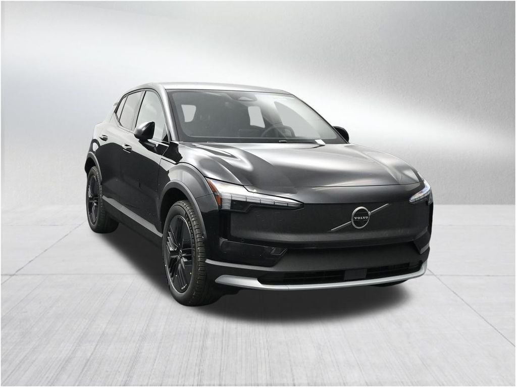 2026 Volvo EX30 Twin Motor Cross Country Ultra