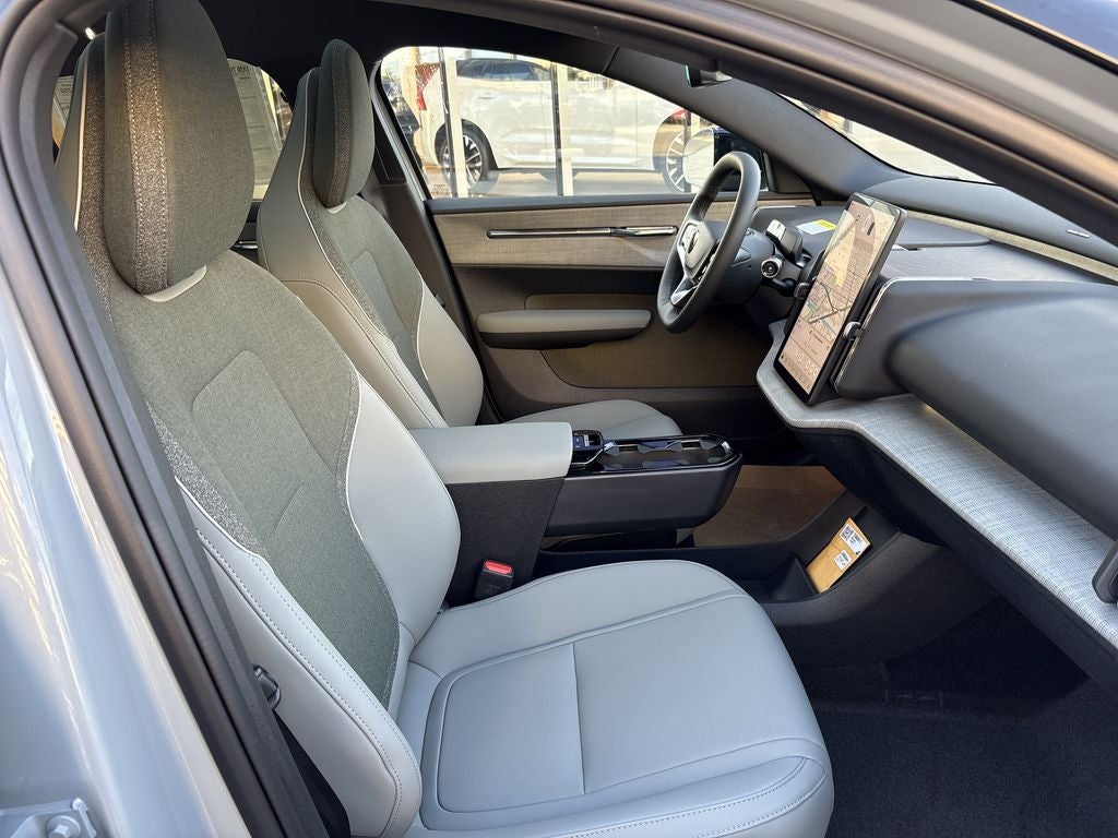 2026 Volvo EX30 Twin Motor Cross Country Ultra