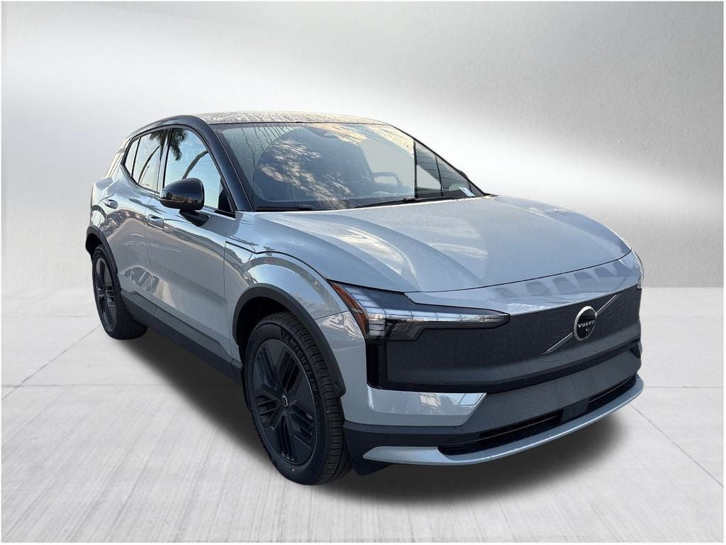 2026 Volvo EX30 Twin Motor Cross Country Ultra