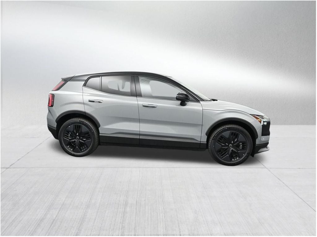 2026 Volvo EX30 Twin Motor Cross Country Ultra