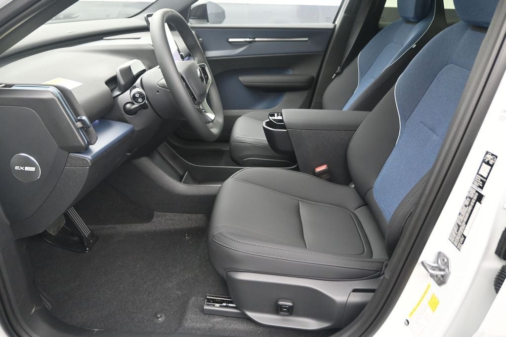 2026 Volvo EX30 Twin Motor Performance Plus