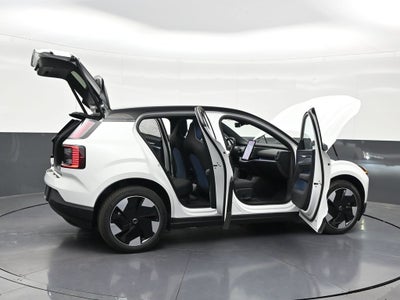 2026 Volvo EX30 Twin Motor Performance Plus