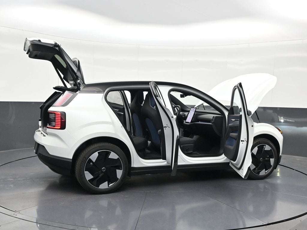 2026 Volvo EX30 Twin Motor Performance Plus