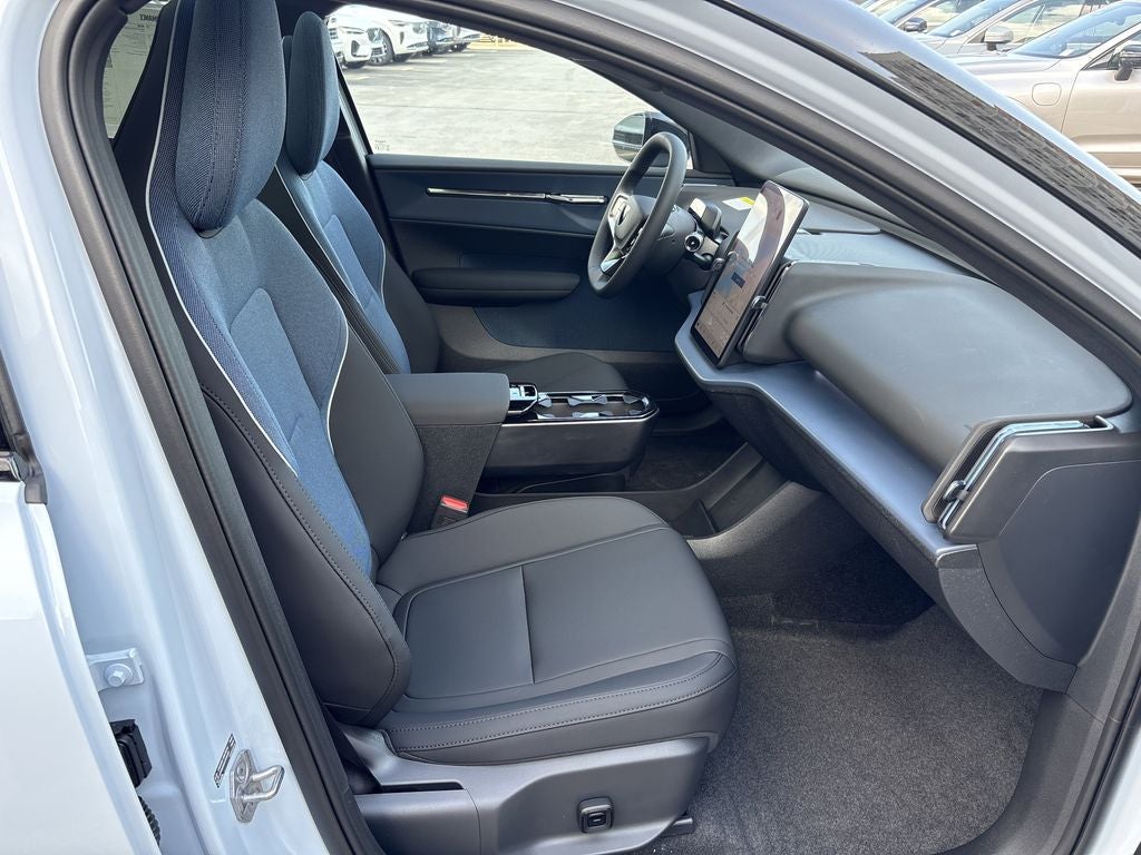 2026 Volvo EX30 Twin Motor Performance Plus