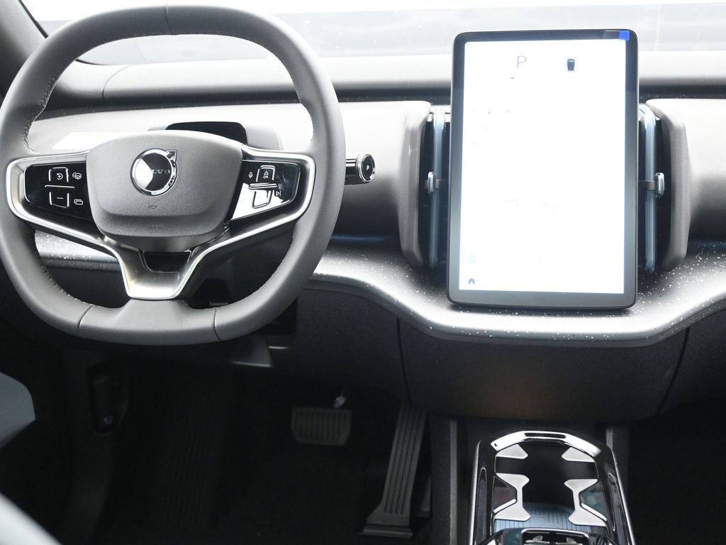 2026 Volvo EX30 Twin Motor Performance Ultra