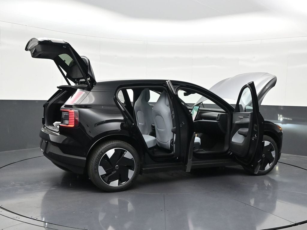 2026 Volvo EX30 Twin Motor Performance Ultra