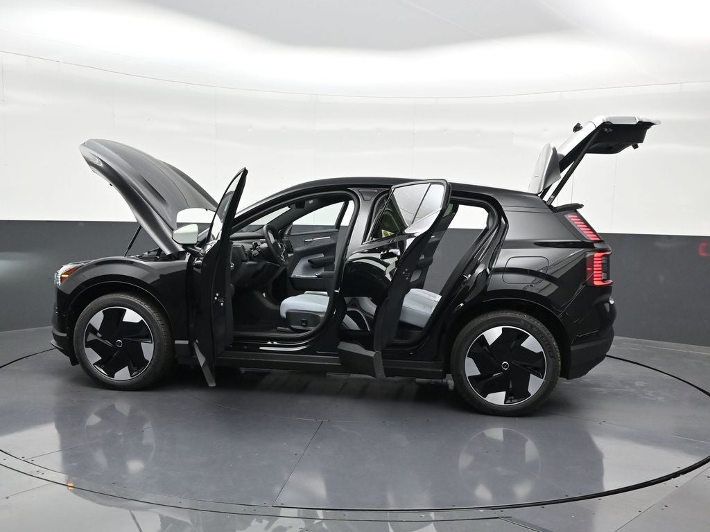 2026 Volvo EX30 Twin Motor Performance Ultra