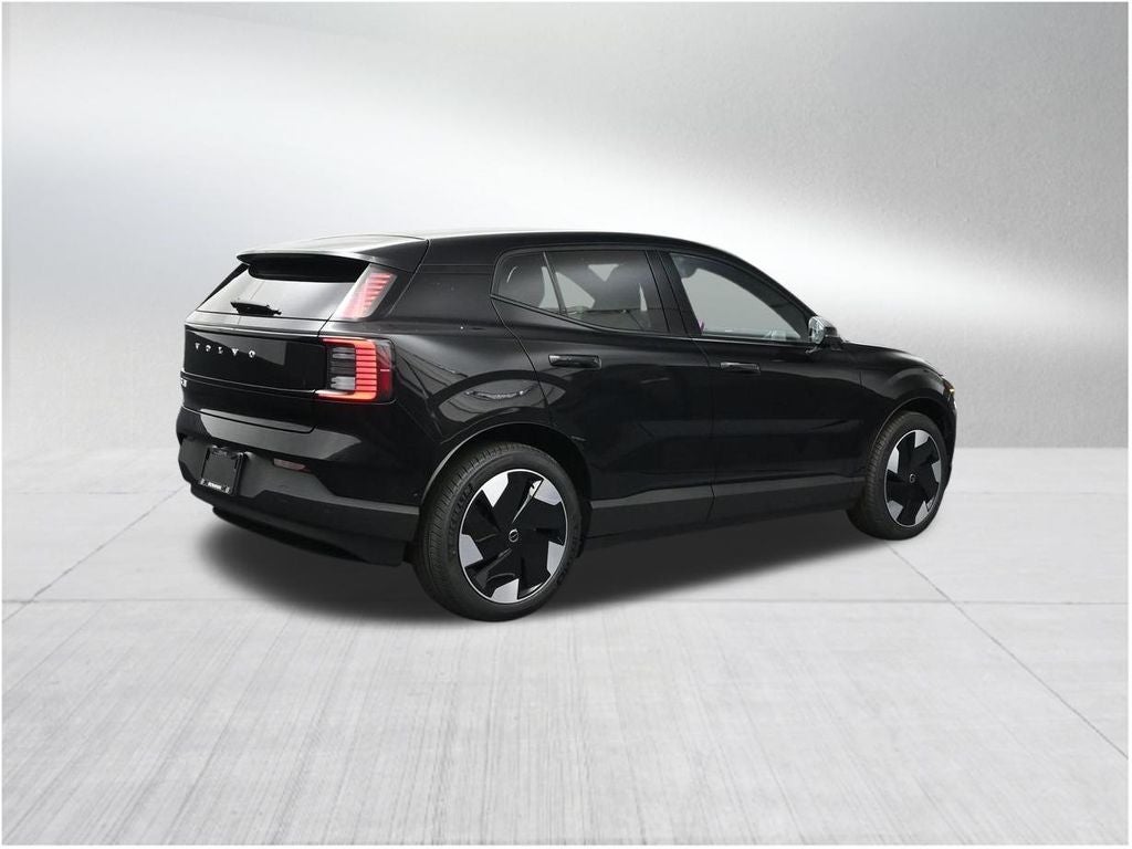 2026 Volvo EX30 Twin Motor Performance Ultra