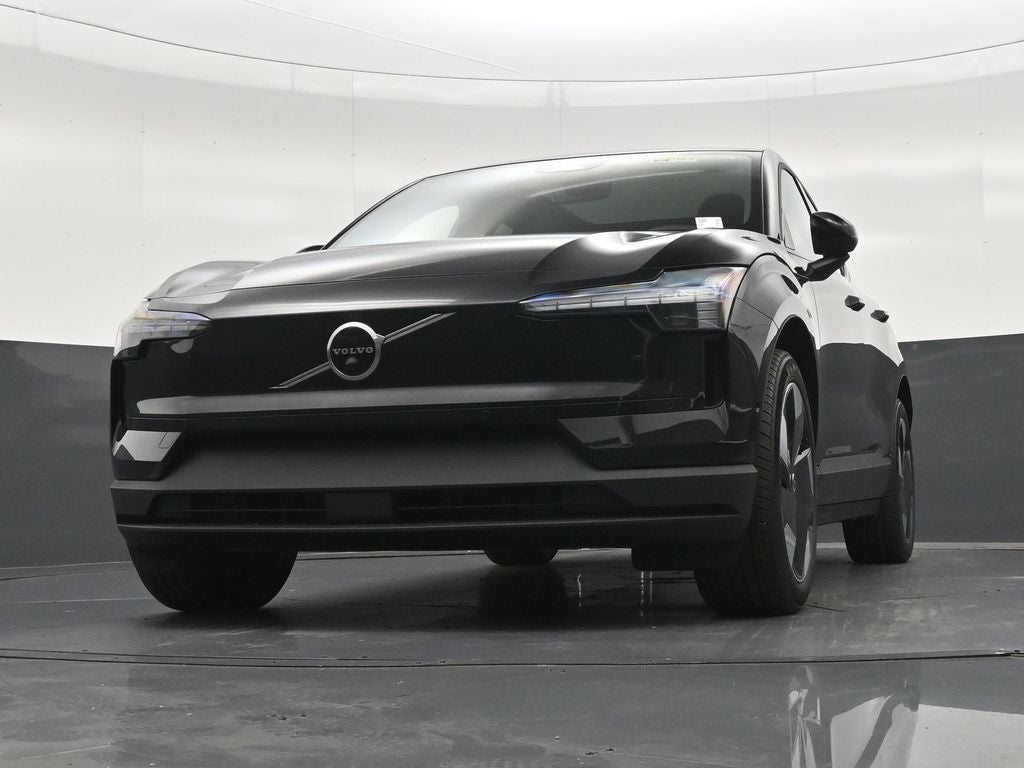 2026 Volvo EX30 Twin Motor Performance Ultra