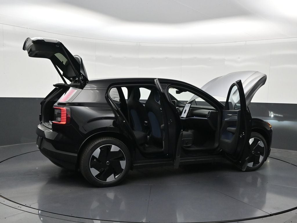 2026 Volvo EX30 Twin Motor Performance Ultra