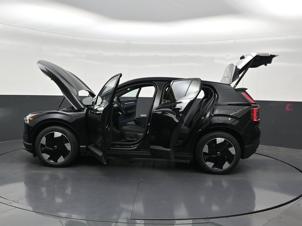 2026 Volvo EX30 Twin Motor Performance Ultra