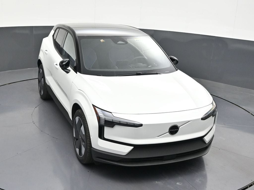 2026 Volvo EX30 Twin Motor Performance Ultra